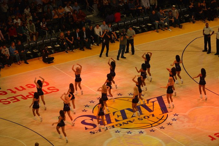 持团队的稳 持团队的稳